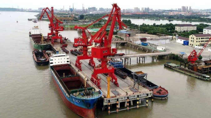 蛟河概述露天料场港口封闭问题的实行方法