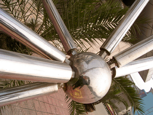 蛟河不锈钢螺栓球网架